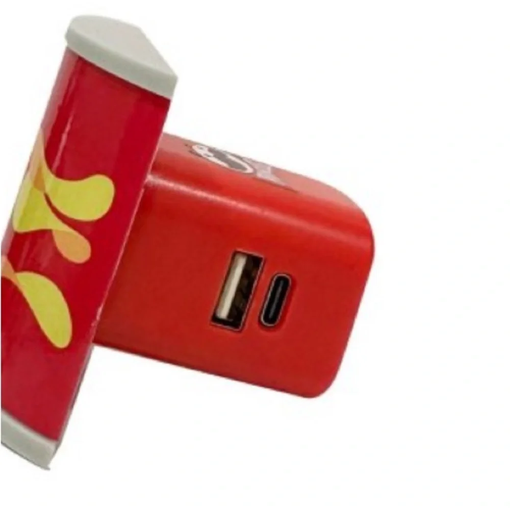 Pringles 2 Port Folding USB Wall Charger with USB-A USB-C